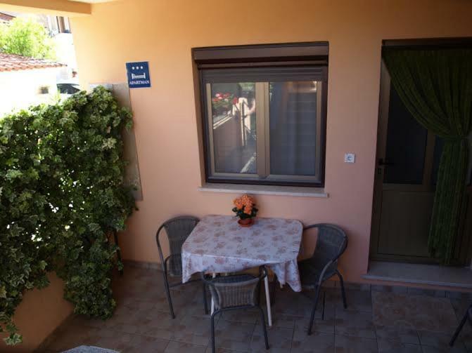 Apartman Celestina Медулин Екстериор снимка