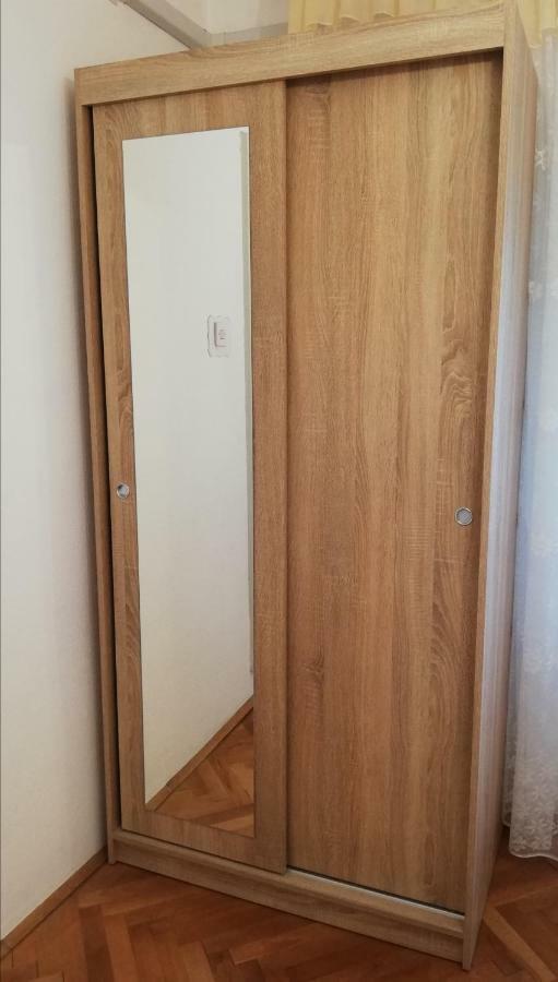 Apartman Celestina Медулин Екстериор снимка