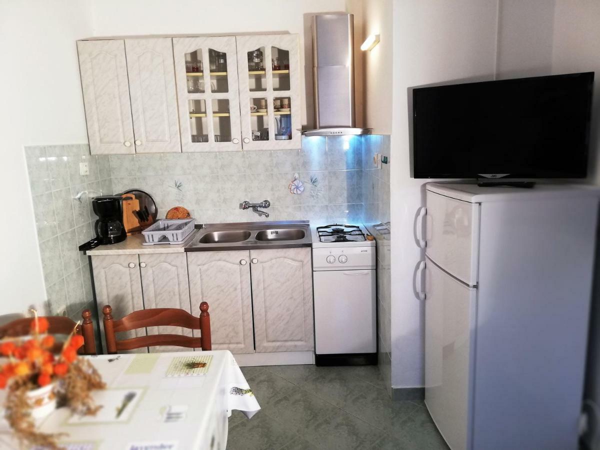 Apartman Celestina Медулин Екстериор снимка